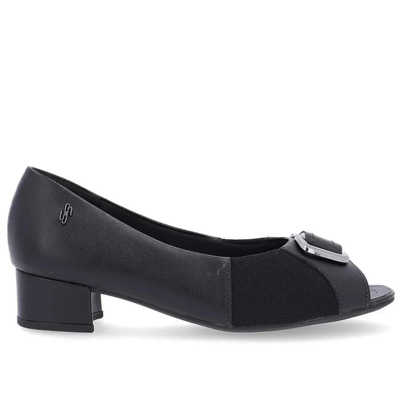 USAFLEX CHERRY HEELS
