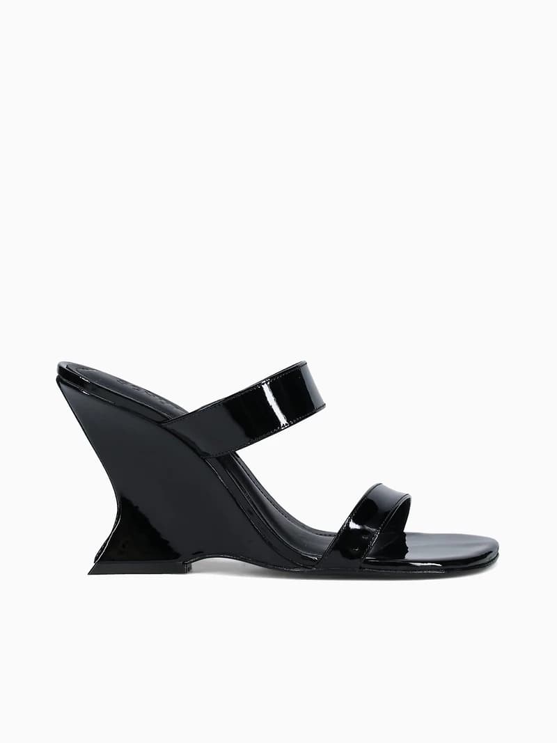 Selah Black Verniz Soft