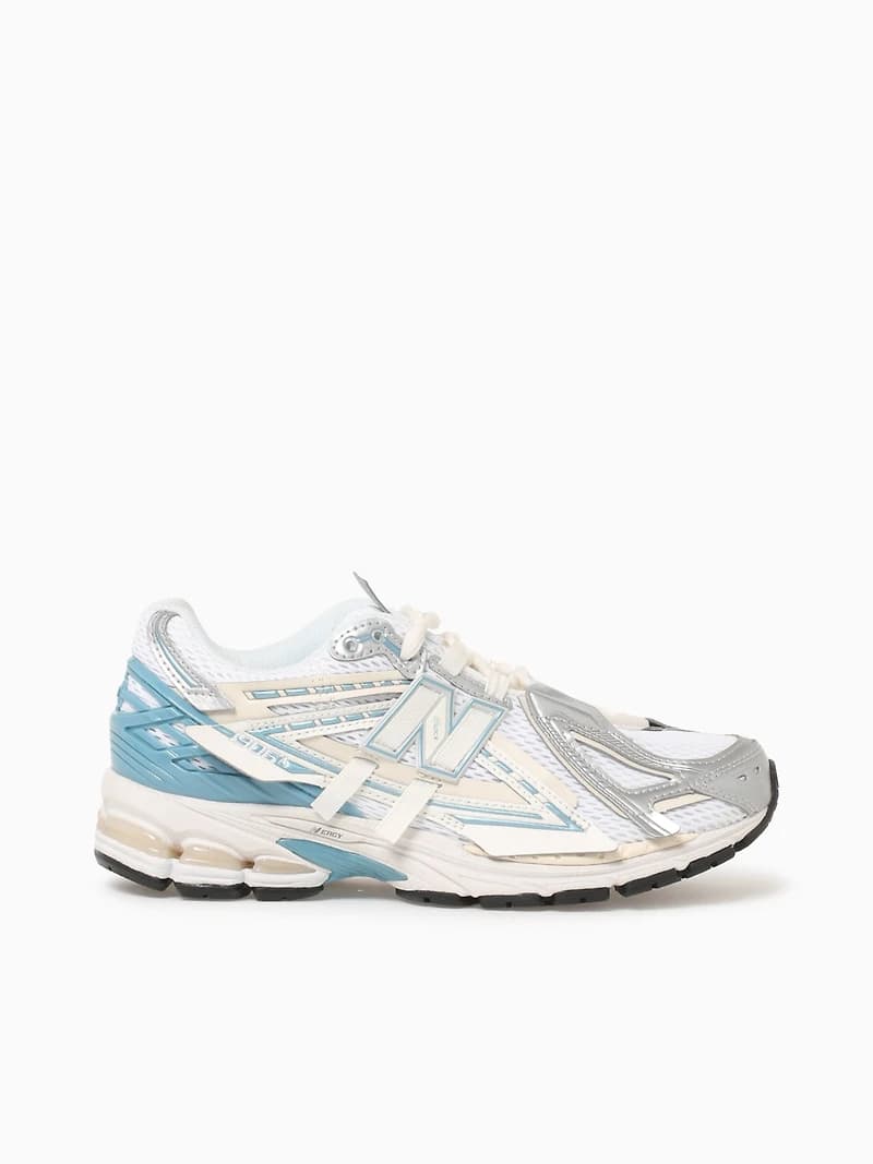 1906r Sea Salt Blue leather Mesh